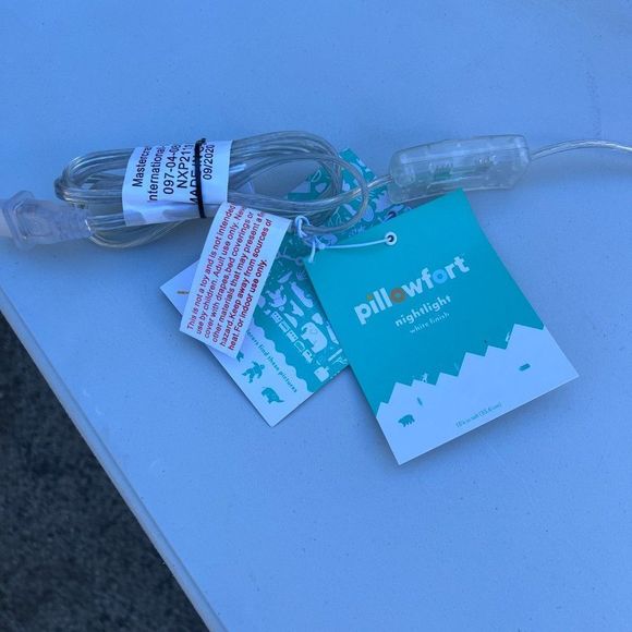 Pillowfort Plastic Bear Night Light - Picture 4 of 6